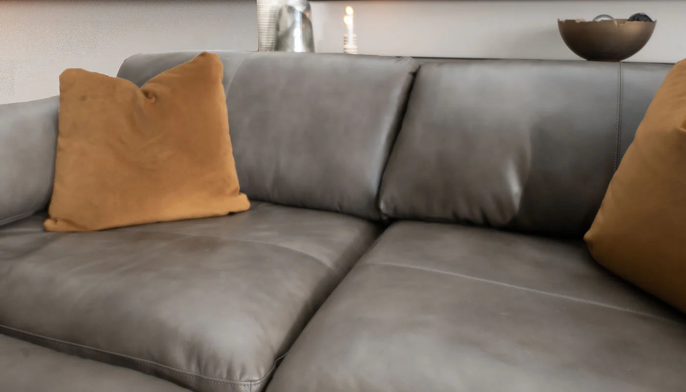 Colin Stone 6pc. Sectional & Ottoman