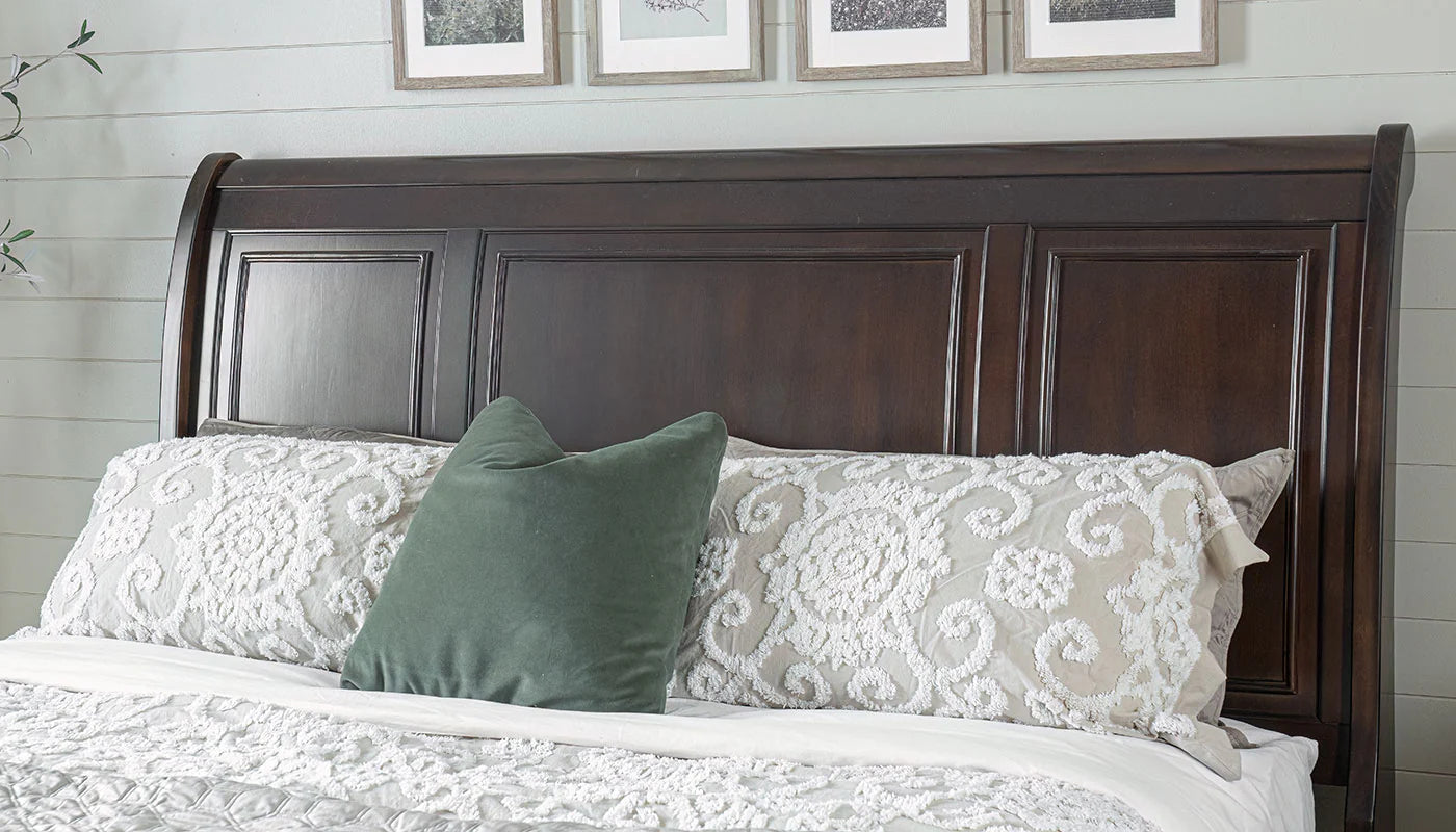 St. James Queen Bed