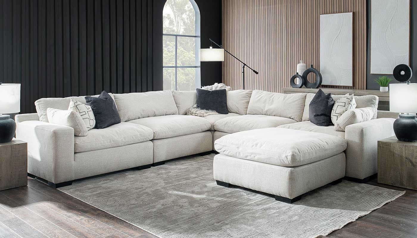Colin Fabric 6pc. Sectional & Ottoman