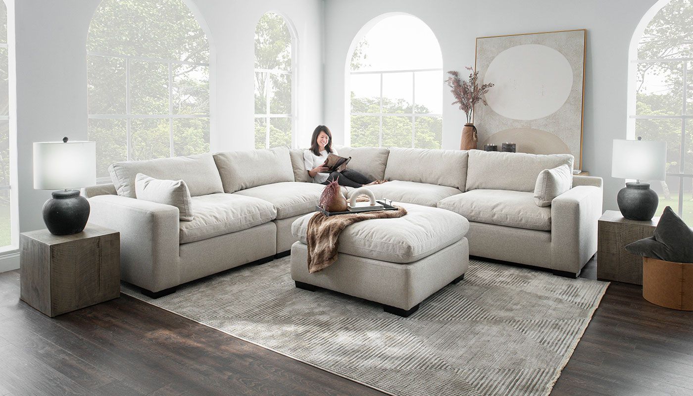 Colin Fabric 6pc. Sectional & Ottoman