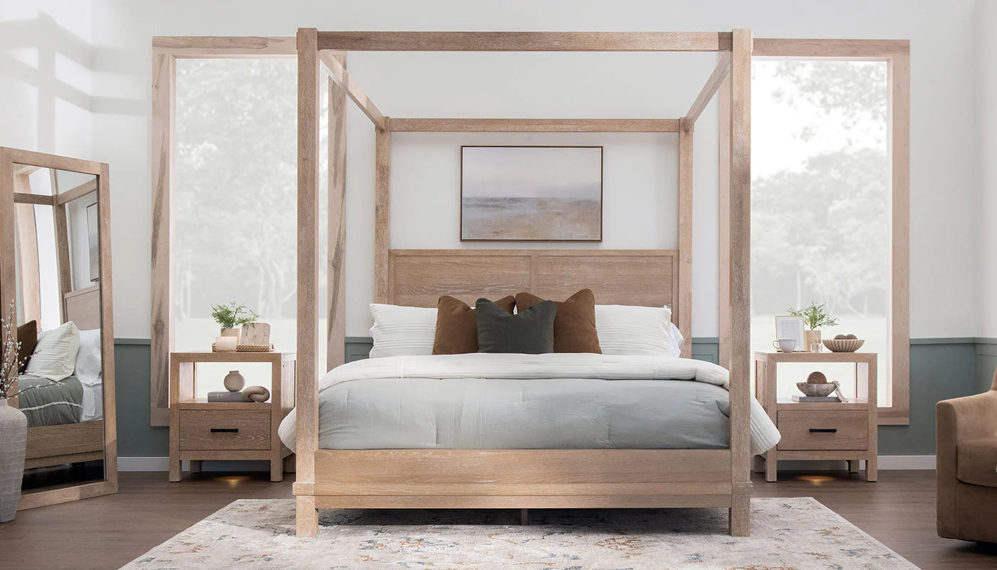 Ember Poster Queen Bed