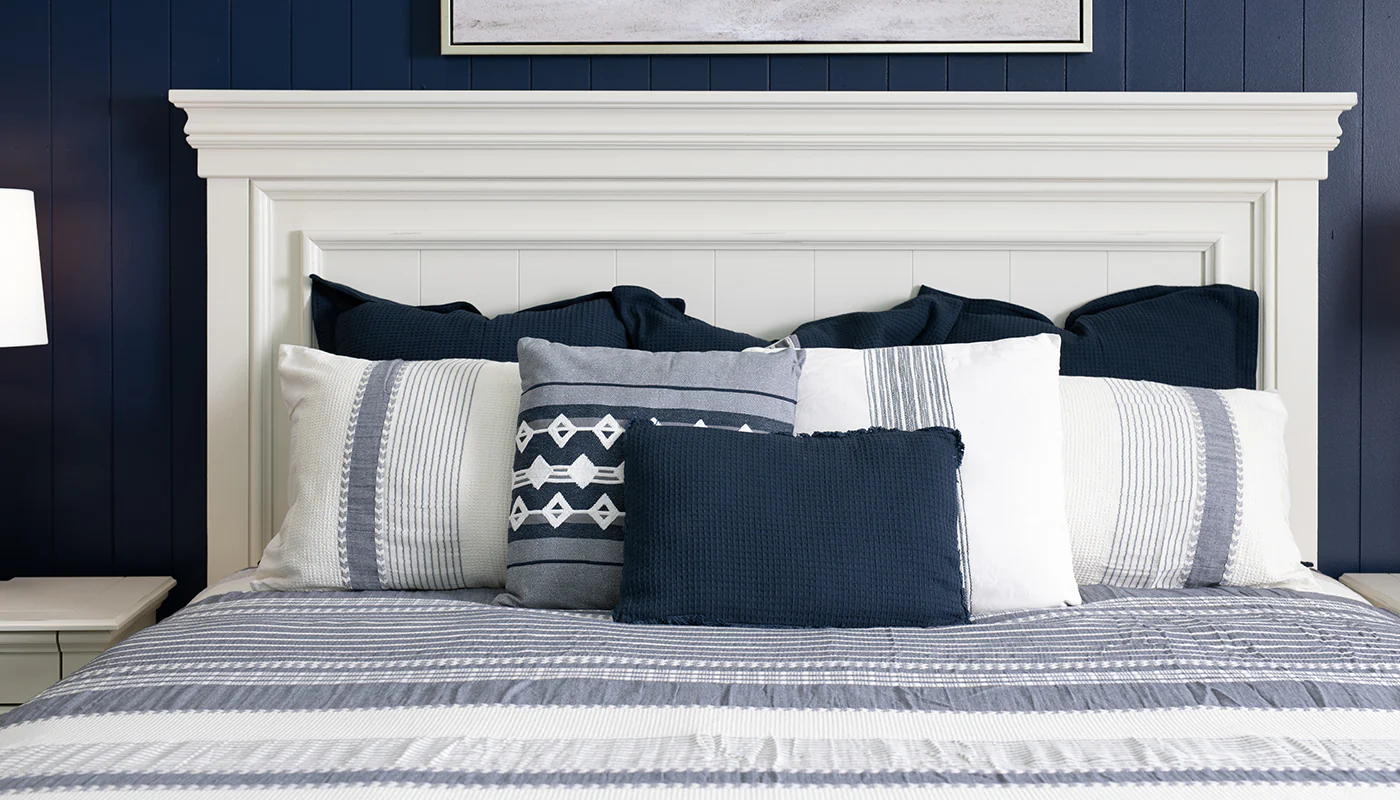 Ariel King Bed