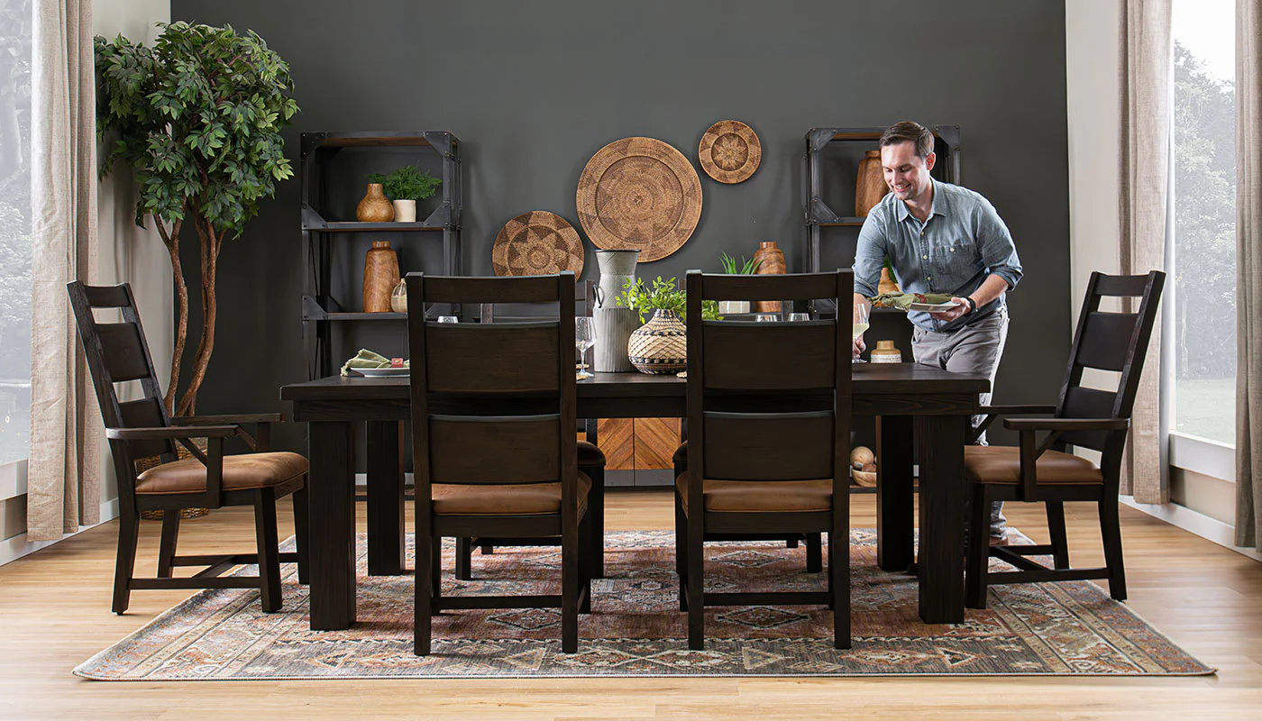 Ryan 7pc. Dining Set
