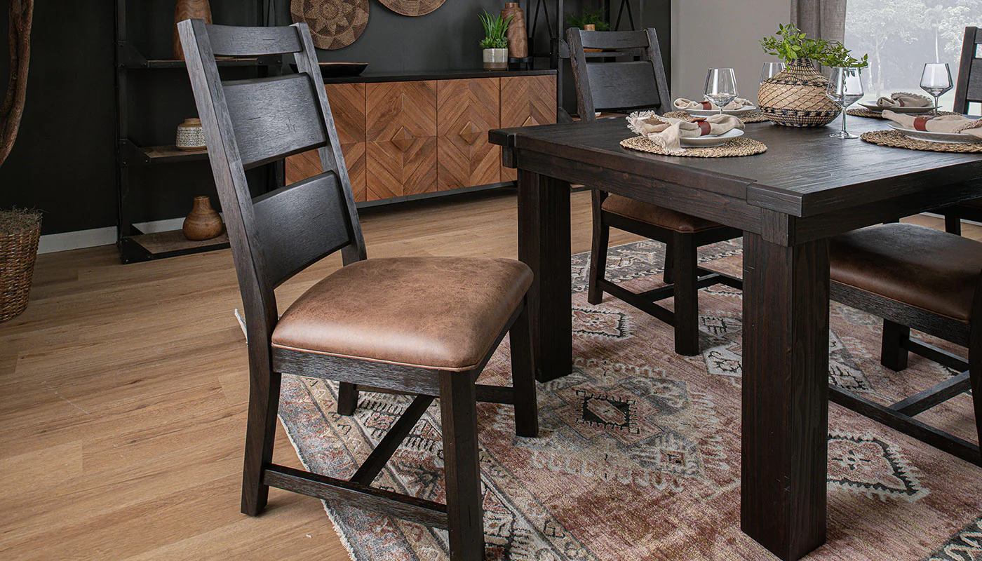 Ryan 11pc. Dining Set